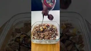 Nestl&eacute; Munch Cereal Crunch ASMR! #shorts