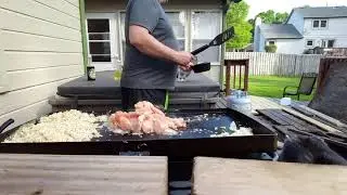 How to use a Blackstone flat top grill.