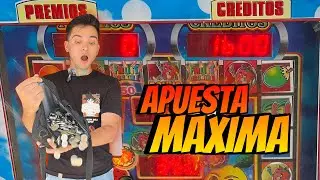 MAXIMUM BET on the Fruit Cocktail Slot Machines