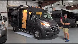 ЛУЧШИЙ фургончик для путешествий начального уровня? Entegra ARC 18C Harvest decor RAM 1500 3.6L V...