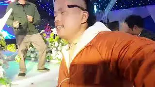 chúng. Một DJ giỏi là người sở hữu đôi tai nhạy bén hơn là đôi tay nhanh nhẹn.