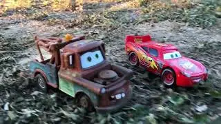 Lightning McQueen & Mater TRACTOR TIPPING! 🚜 Epic FRANK THE COMBINE Chase (Disney Cars Toys Movie)