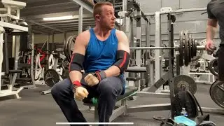 300lb Bench Press Double (85kg Bodyweight)