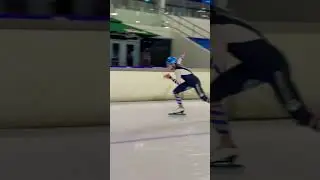Standing start speed skating⚡️👨&zwj;🍳
