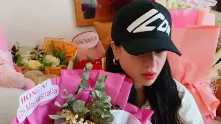 Hồng Ny Bị  Người Lạ Đến Tận Nhà...
