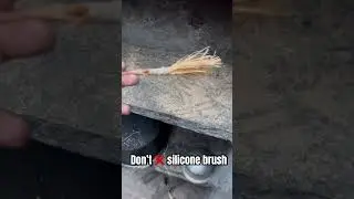 Home-made natural brush, Don&rsquo;t use silicone brush ❌ #oil #brush #homemade #reels #shorts #instagram