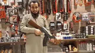 AK 47 Kalashnikov Airsoft Rifle FULL-AUTO Review In Pakistan