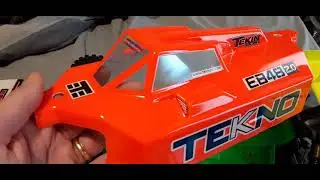 Duratrax flourescent green paint issue on the Leadfinger Racing body