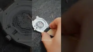 How to change a watch strap