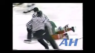 NHL Dec. 9, 1989 Marc Laforge,HFD v Jim Korn,NJ Hartford Whalers New Jersey Devils