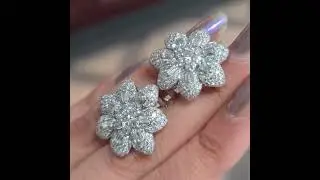 Diamond and Platinum Earrings, 2.75 Carats