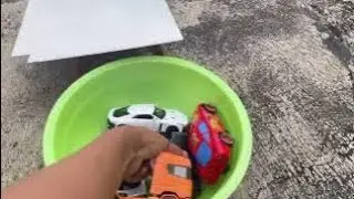 &ldquo;Mega Garage Playset Tour! Parking, Lifts, and Super Cars&rdquo;