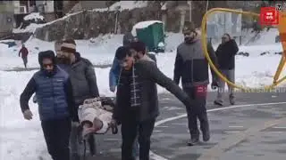 Two boys are being rescued by helicopter in Bharmour (Chamba district, Himachal Pradesh)