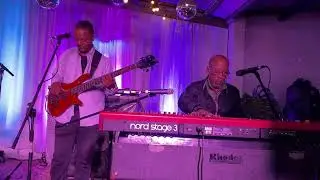 Hailu Mergia – Shemendefer (live)