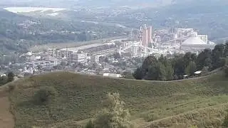 Orasul Fieni (si imprejurimile).Vedere de pe deal