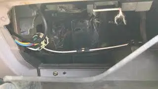 1997 Ford Explorer broken actuator/ blend door. Easy temporary fix.