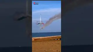 Stunning maneuvers of fighter planes in the sky! Speed, agility, and spectacular action #shorts