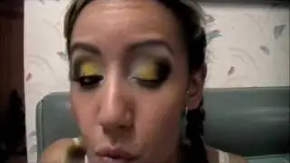 Bumble Bee Eyes