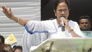 TMC supremo Mamata Banerji public meeting while protesting in Kolkata