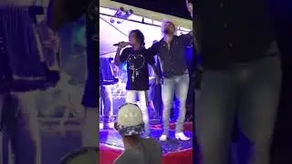Bell Veronica em ritmo d arrocha