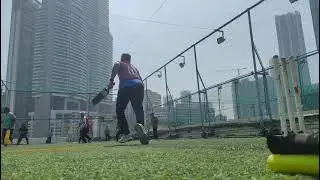 Urban sports - Mahalaxmi | Turf cricket with office buddies 🔥🔥❤️