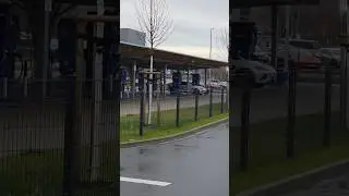 Am Aral Pulse Ladepark in M&ouml;nchengladbach,  der Silvester-M&uuml;ll einiger 