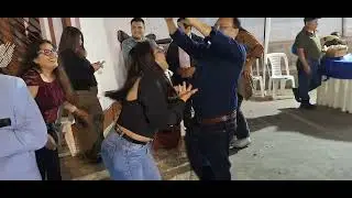 BANDA JAZZ  JUVENTUD YAUYOS  MIX CABALLO VIEJO CUMBIAS CEL 998948565 VICTOR VILCHEZ FLORES