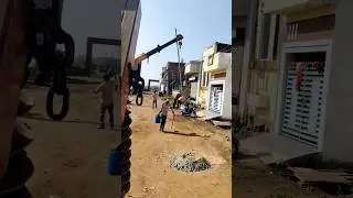 Town mein bijli pole #work #bijli #pole  #bollywood #song