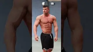 #menphysique #bodybuilding #fitness #shredded #gymshorts