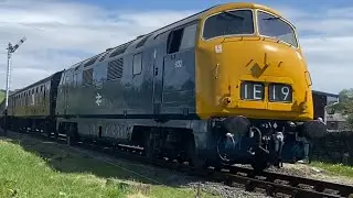 Heritage East Lancashire Railway Western Region Gala Class 42 D832 Onslaught Rawtenstall 27/04/2025