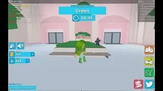 Mewsome on Roblox - Runway Rumble