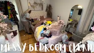 CLEAN MY MESSY BEDROOM WITH ME/BEDROOM CLEANUP#cleanwithme #home #deepclean #smallhomes #homedecor