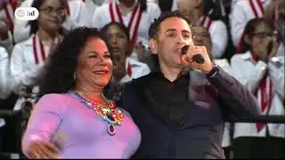 Juan Diego Fl&oacute;rez & Eva Ayll&oacute;n - Que Viva El Per&uacute; Se&ntilde;ores