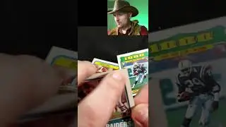 Pulled a Bo Jackson card from a pack of 1988 Topps football #bojackson #topps #rippingpacks #nfl