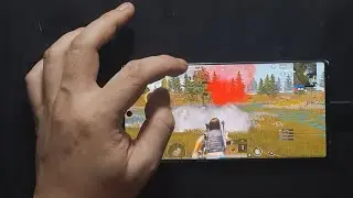 One hand only playing PUBG Mobile with hand cam
