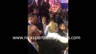 Hillary Clinton Signing Autographs