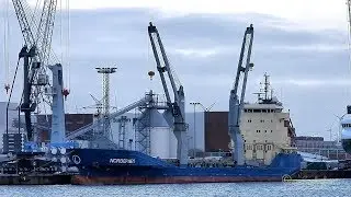 geared cargo seaship 2 cranes NORDERNEY V2GD5 IMO 9506124 Emden Kranschiff Seeschiff