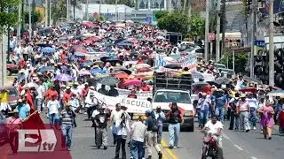 Marchas y bloqueos en Acapulco / Vianey Esquinca