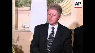 UK: BIRMINGHAM: BILL CLINTON MEETS JAPAN'S HASHIMOTO AT G8 SUMMIT