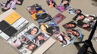 Lots and lots of Hwasa&rsquo;s photocards, MAMAMOO&rsquo;s albums, merchs and Wheein&rsquo;s Redd
