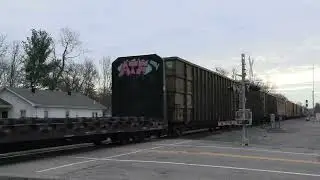 NORFOLK SOUTHERN GE ET44AC Tier 4 Northbound Mix Freight