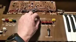 Replacement of the heart (tone generator) of the Yamaha Electone A-55