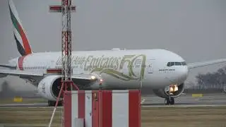 Boeing 777-300ER Take Off (50th Anniversary)