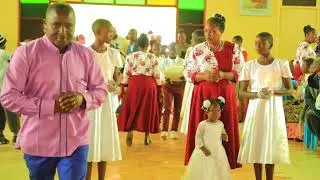 GRACE WEDS GEOFFREY NYANSIONGO