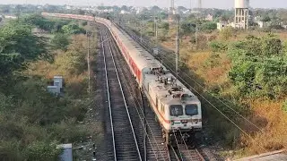 12833 Ahmedabad Howrah SF Express Depart from Badnera and Acceleration from Curve 