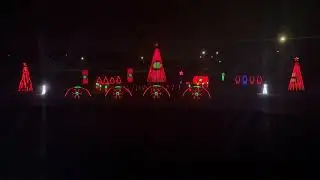 Shadow Glen Golf Club Christmas Display 2025 / A Mad Russian Christmas by TSO ( Full Volume )