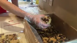 David&rsquo;s Cookies - make profits with Cookie Dough!