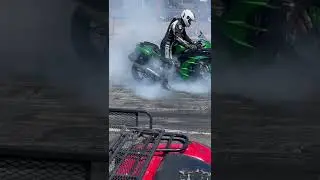 2018 Kawasaki Ninja H2 SX SE Supercharger sounds amazing!