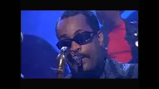 Robert Bell w/Kool & The Gang live at the House of Blues 2001