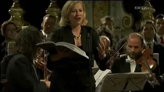 Nicki Kennedy: recit and aria - Armatae face